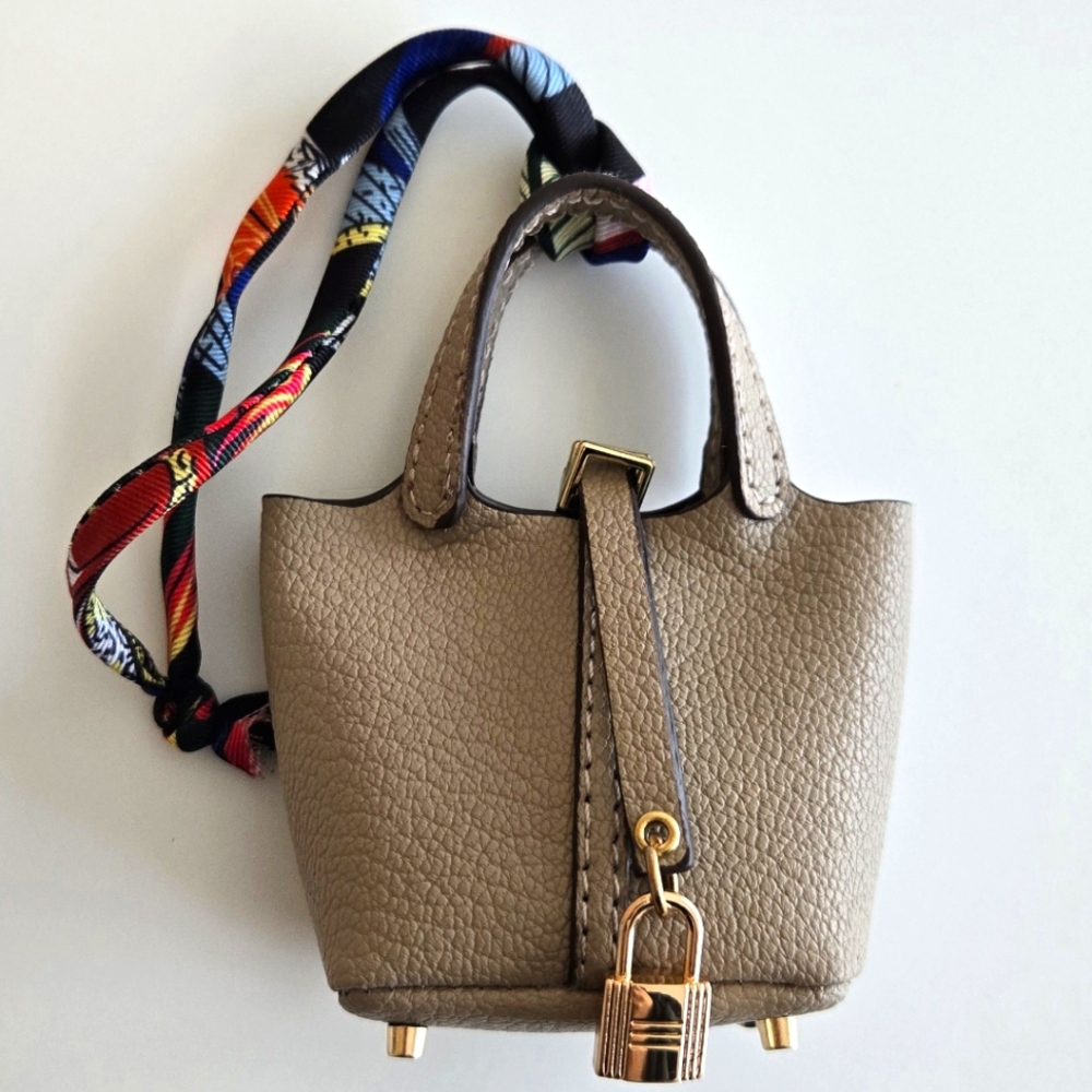 UNBRANDED Lux Inspired Bag Charm